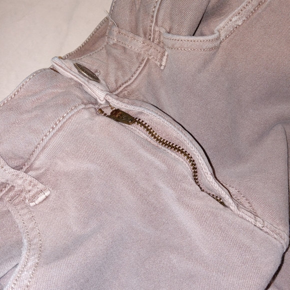 American Eagle Next Level Stretch Distressed Jeggings 12 - Picture 4 of 12